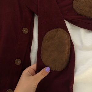 Francesca’s long sleeve top with buttons